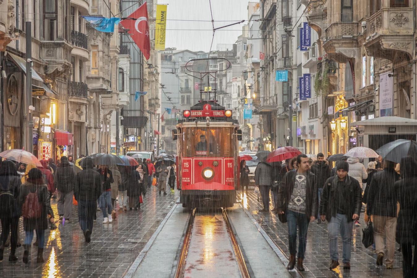 Click image for larger version

Name:	istiklal-street-turkey_l.jpg
Views:	121
Size:	216.9 KB
ID:	73