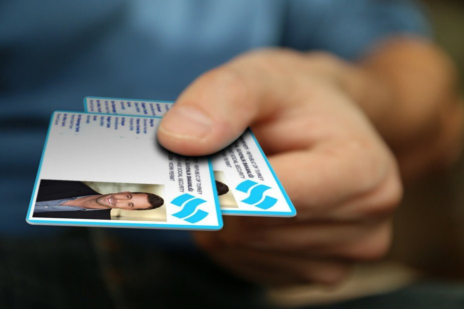 Click image for larger version

Name:	17-what-is-turquoise-card.jpg
Views:	97
Size:	75.8 KB
ID:	247