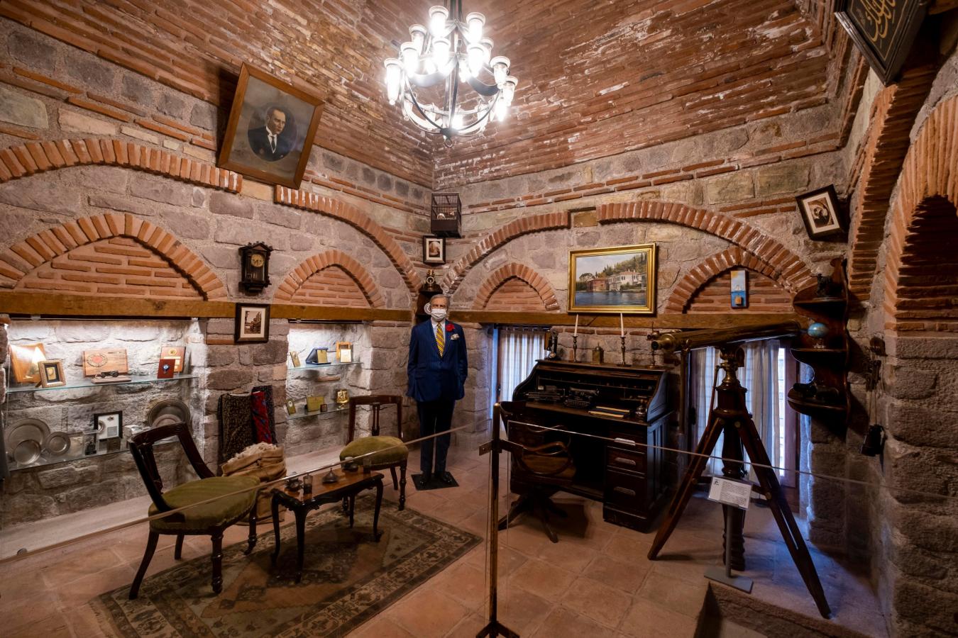 Click image for larger version

Name:	228420.jpg
Views:	89
Size:	221.5 KB
ID:	1399