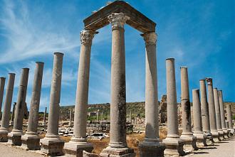 Click image for larger version

Name:	Ancient-city-of-Perge-near-Antalya-Turkey.jpg
Views:	225
Size:	149.6 KB
ID:	1410