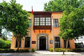 Click image for larger version

Name:	376308,antalya-ataturk-evi-muzesifotografturkish-museums1jpg.jpg
Views:	247
Size:	224.1 KB
ID:	1413