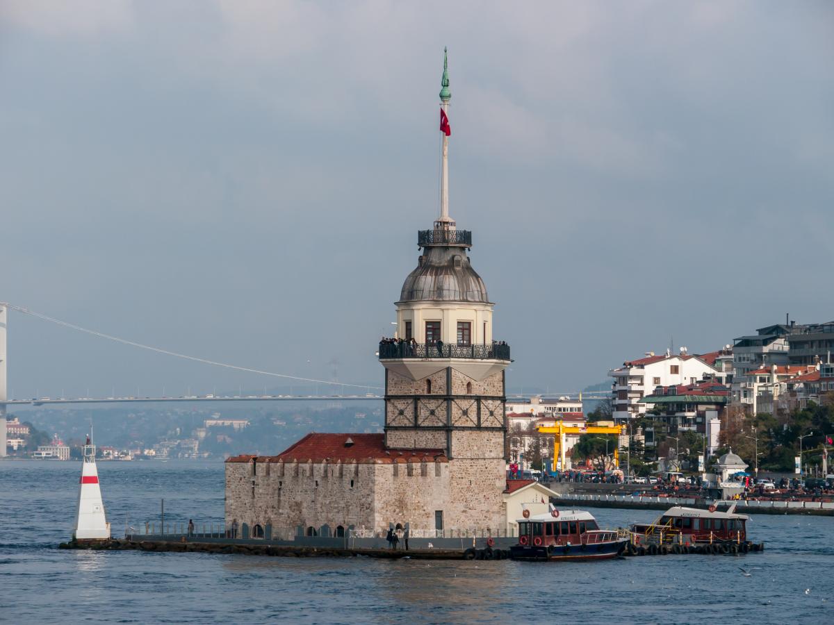 Click image for larger version

Name:	Maiden_tower,_Istanbul_(P1100207).jpg
Views:	120
Size:	108.4 KB
ID:	1483