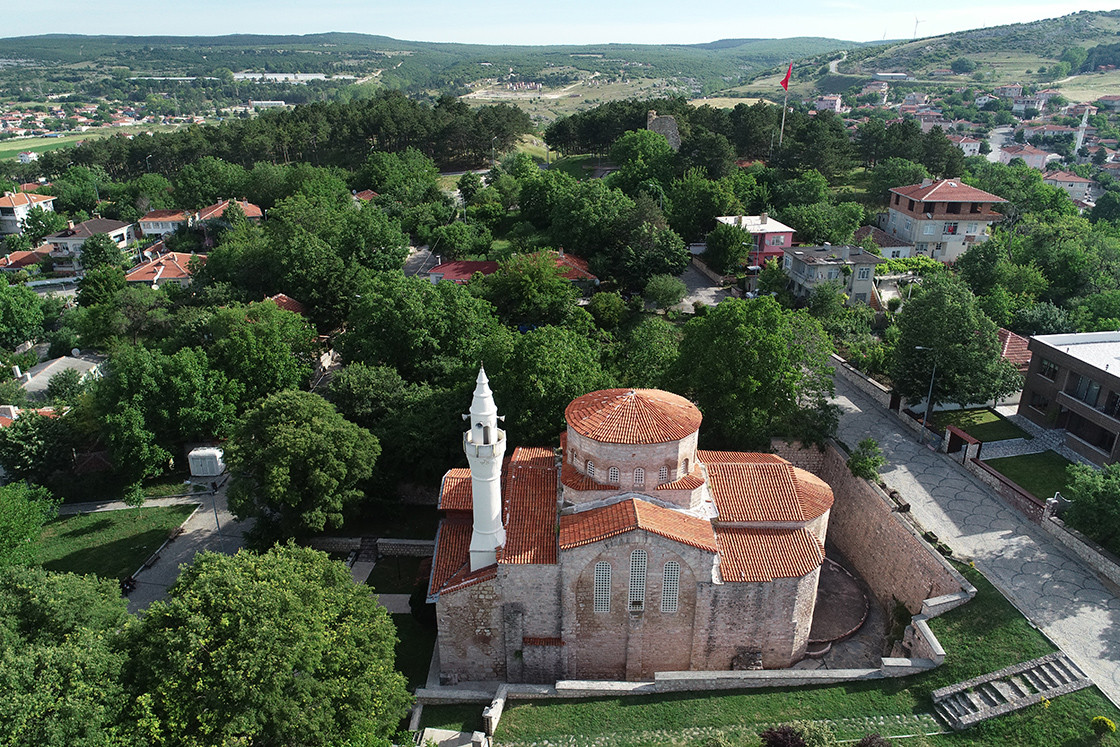 Click image for larger version

Name:	MEHMET%20AYDURAN%2Fvize-tatil.jpg
Views:	49
Size:	487.3 KB
ID:	2108