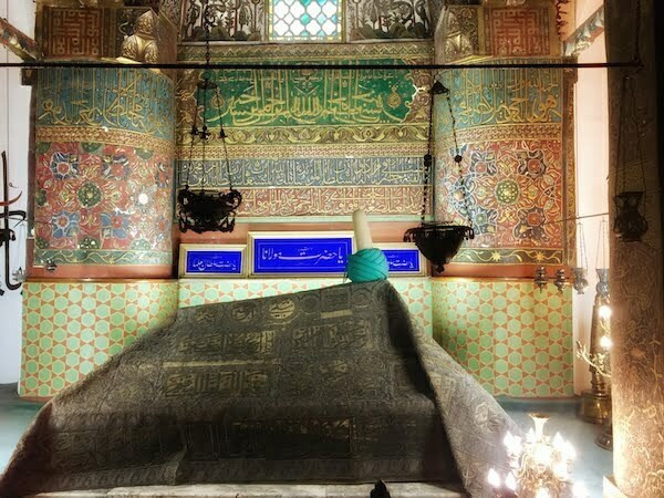 Click image for larger version

Name:	konya-mevlana-turbe.jpg
Views:	84
Size:	125.2 KB
ID:	2502