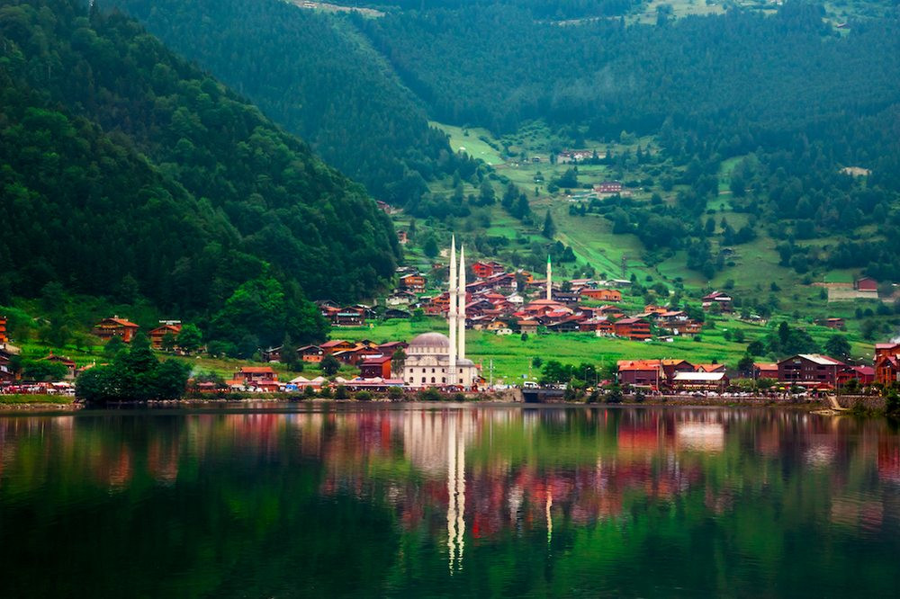 Click image for larger version

Name:	trabzon-travel-guide.jpg
Views:	178
Size:	212.4 KB
ID:	2539