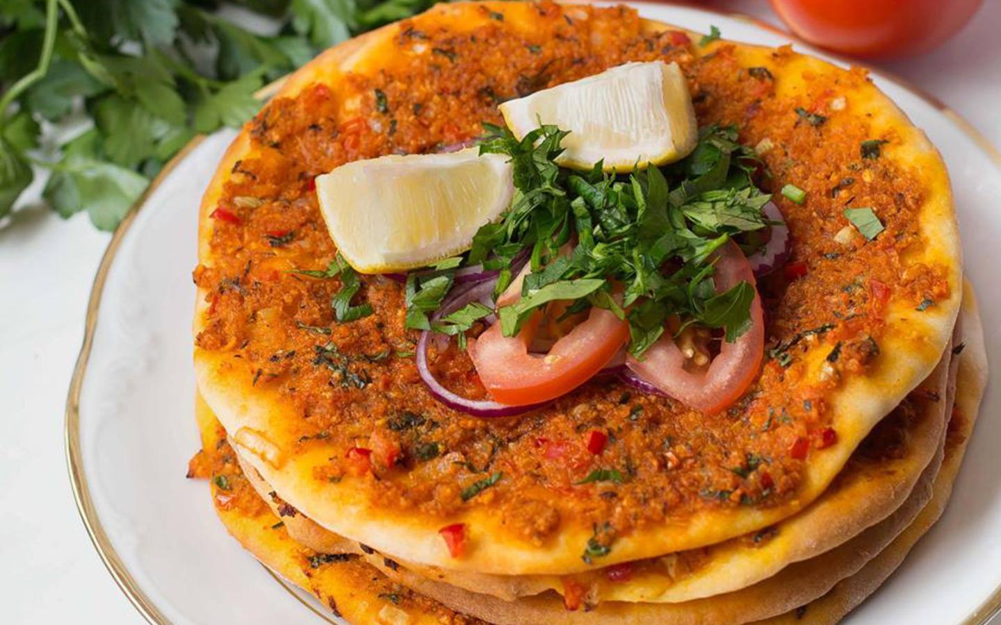 Click image for larger version

Name:	lahmacun-turkish-pizza.jpg?w=1600&amp;ssl=1.jpg
Views:	88
Size:	166.0 KB
ID:	3047